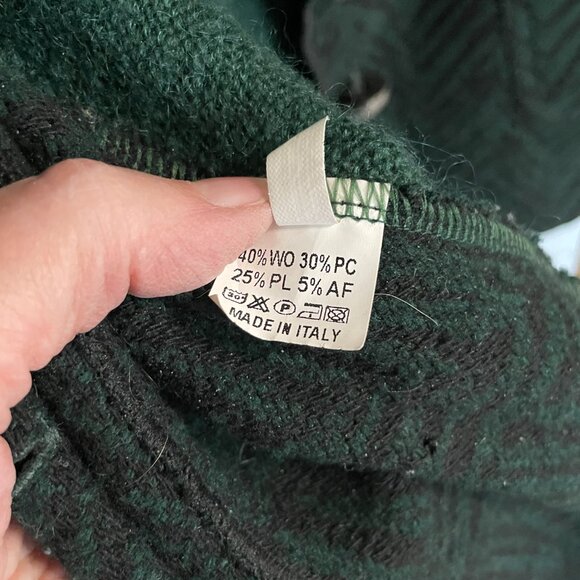 EDAS JACKET SWEATER - Picture 2 of 8